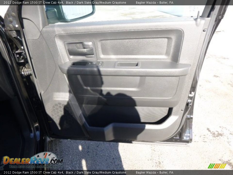 2012 Dodge Ram 1500 ST Crew Cab 4x4 Black / Dark Slate Gray/Medium Graystone Photo #18