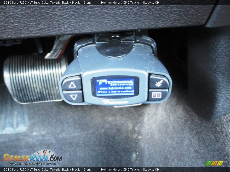 2010 Ford F150 XLT SuperCab Tuxedo Black / Medium Stone Photo #13