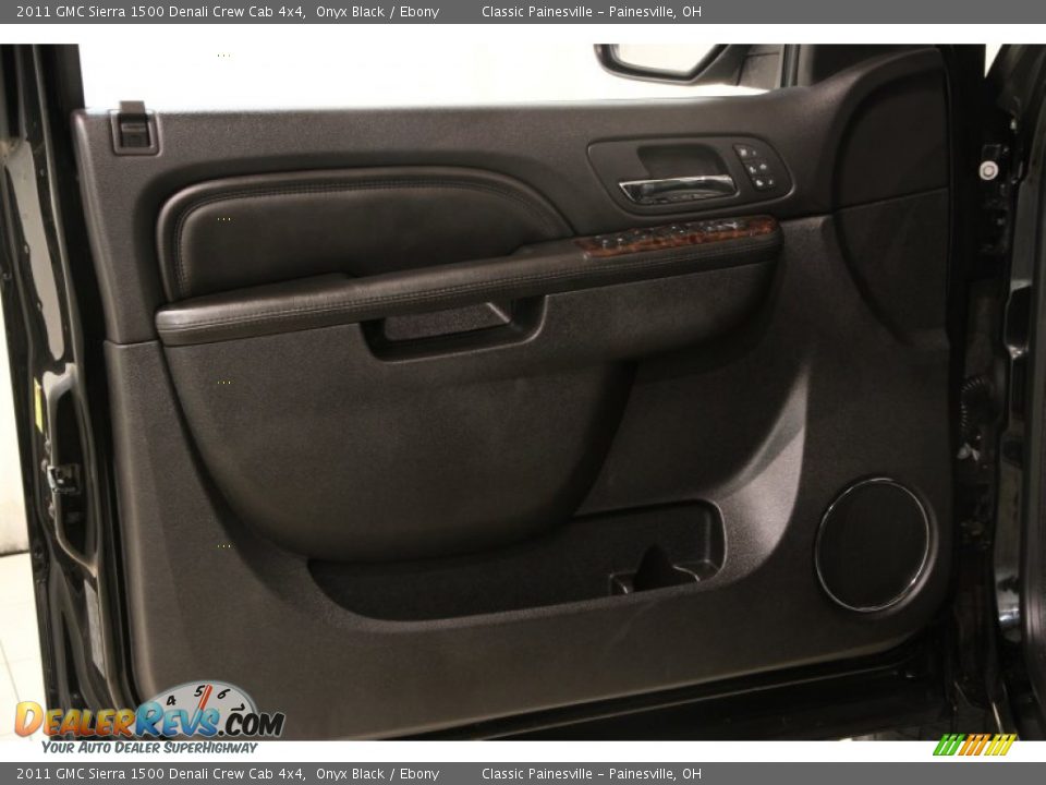 2011 GMC Sierra 1500 Denali Crew Cab 4x4 Onyx Black / Ebony Photo #4