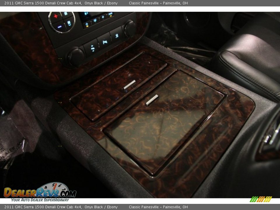 2011 GMC Sierra 1500 Denali Crew Cab 4x4 Onyx Black / Ebony Photo #12