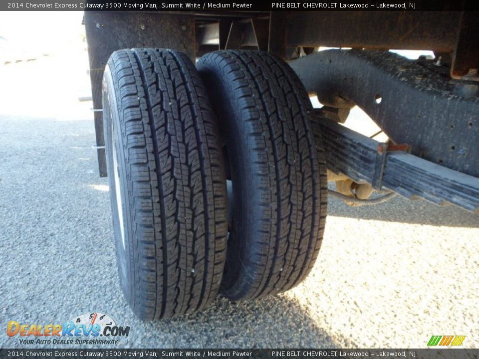 2014 Chevrolet Express Cutaway 3500 Moving Van Summit White / Medium Pewter Photo #9