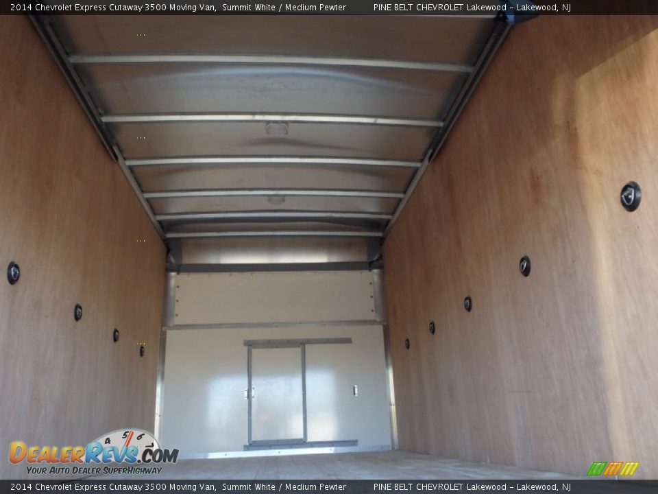 2014 Chevrolet Express Cutaway 3500 Moving Van Summit White / Medium Pewter Photo #11