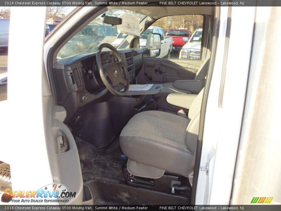 2014 Chevrolet Express Cutaway 3500 Moving Van Summit White / Medium Pewter Photo #14