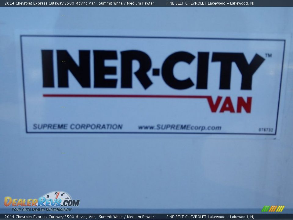 2014 Chevrolet Express Cutaway 3500 Moving Van Summit White / Medium Pewter Photo #16