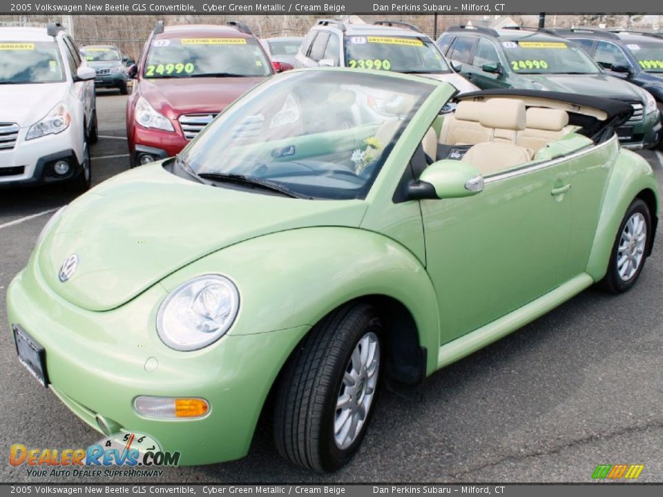 2005 Volkswagen New Beetle GLS Convertible Cyber Green Metallic / Cream Beige Photo #3
