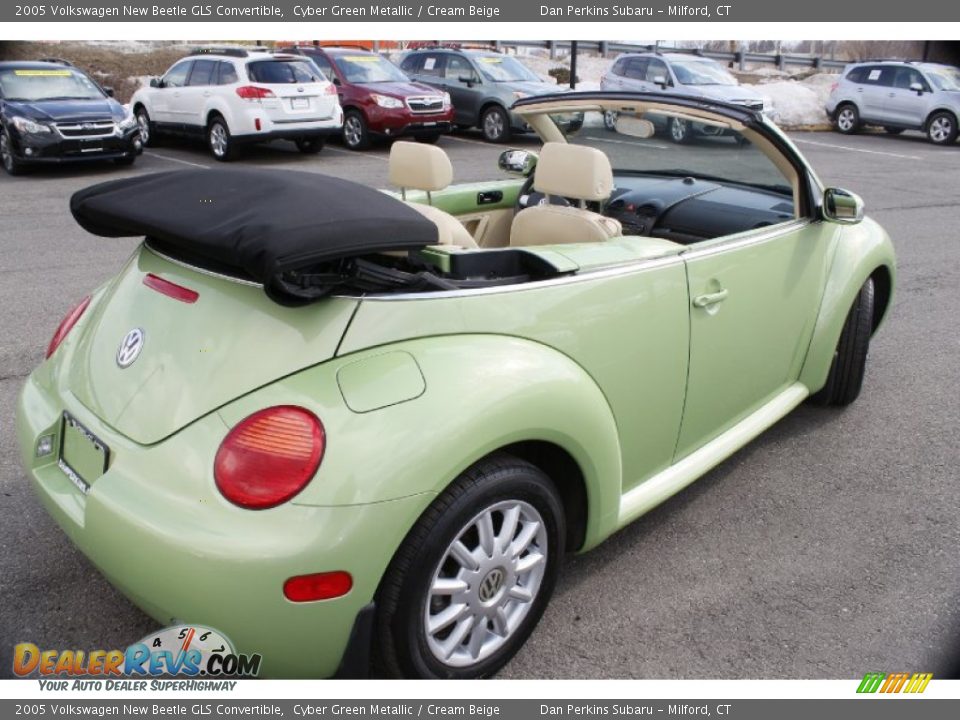 2005 Volkswagen New Beetle GLS Convertible Cyber Green Metallic / Cream Beige Photo #6