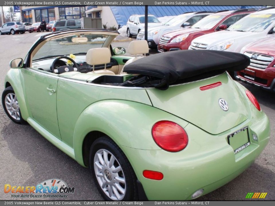 2005 Volkswagen New Beetle GLS Convertible Cyber Green Metallic / Cream Beige Photo #10