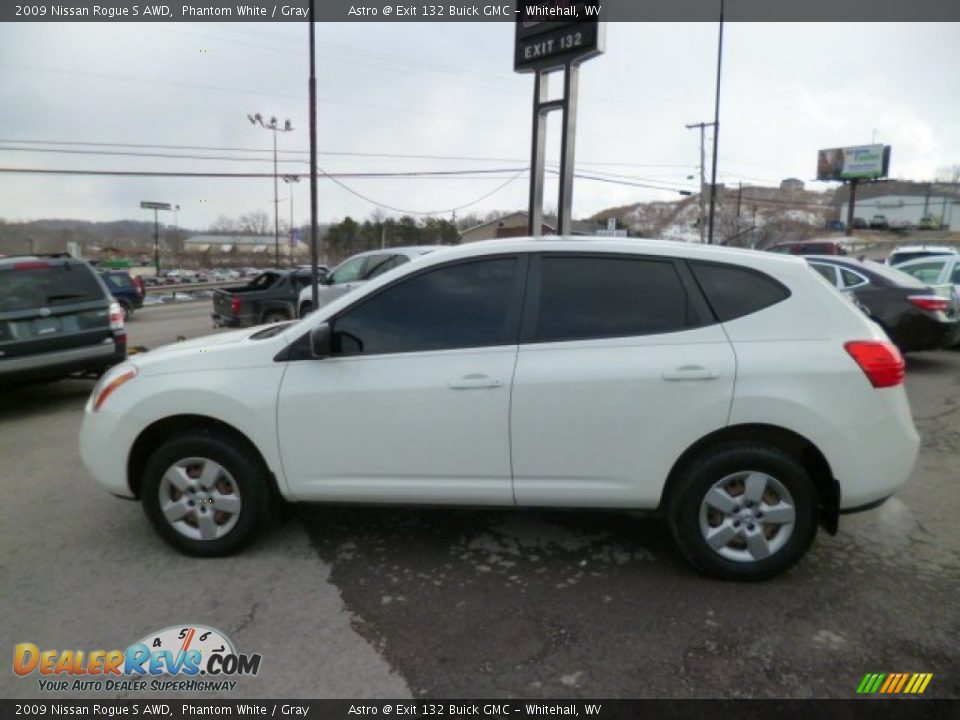 2009 Nissan Rogue S AWD Phantom White / Gray Photo #4