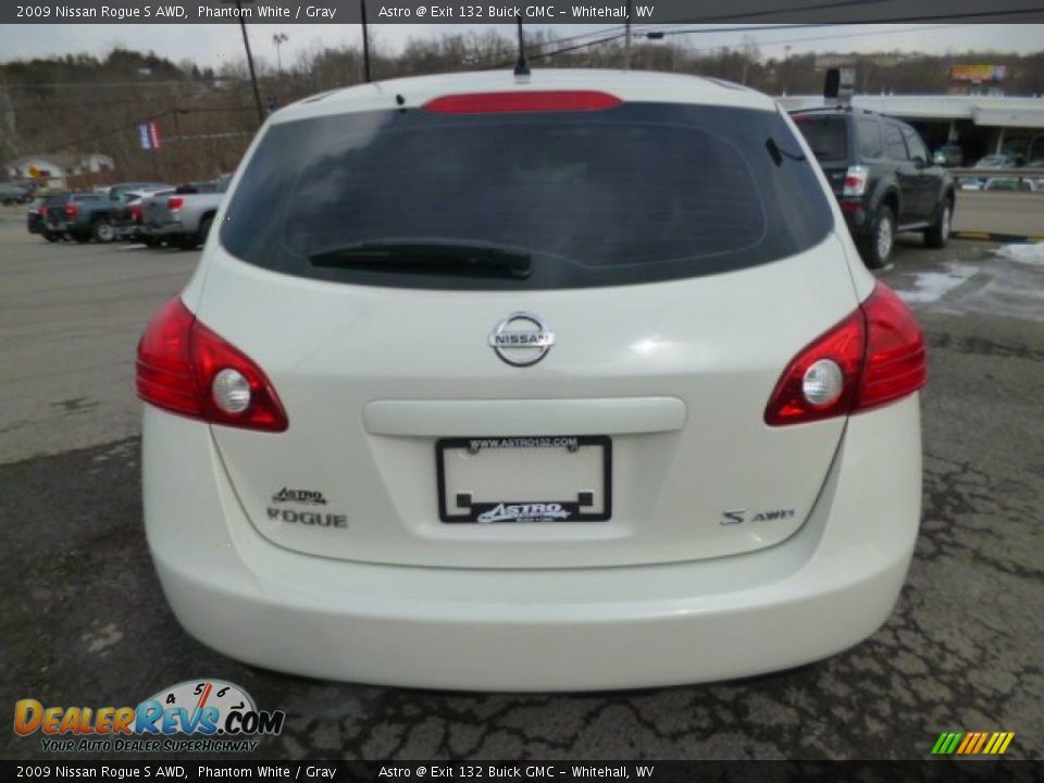 2009 Nissan Rogue S AWD Phantom White / Gray Photo #6