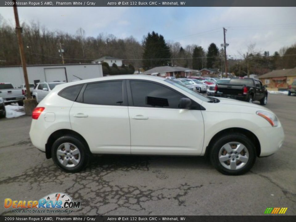 2009 Nissan Rogue S AWD Phantom White / Gray Photo #8