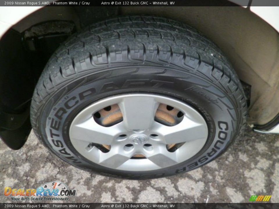 2009 Nissan Rogue S AWD Phantom White / Gray Photo #9