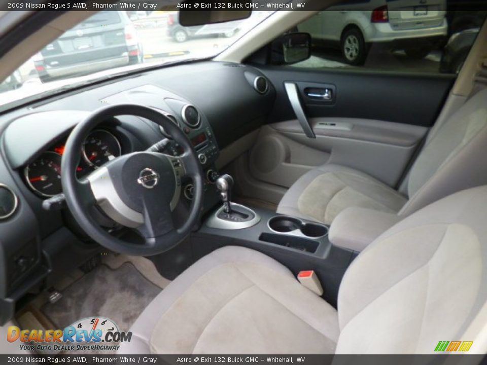 2009 Nissan Rogue S AWD Phantom White / Gray Photo #17
