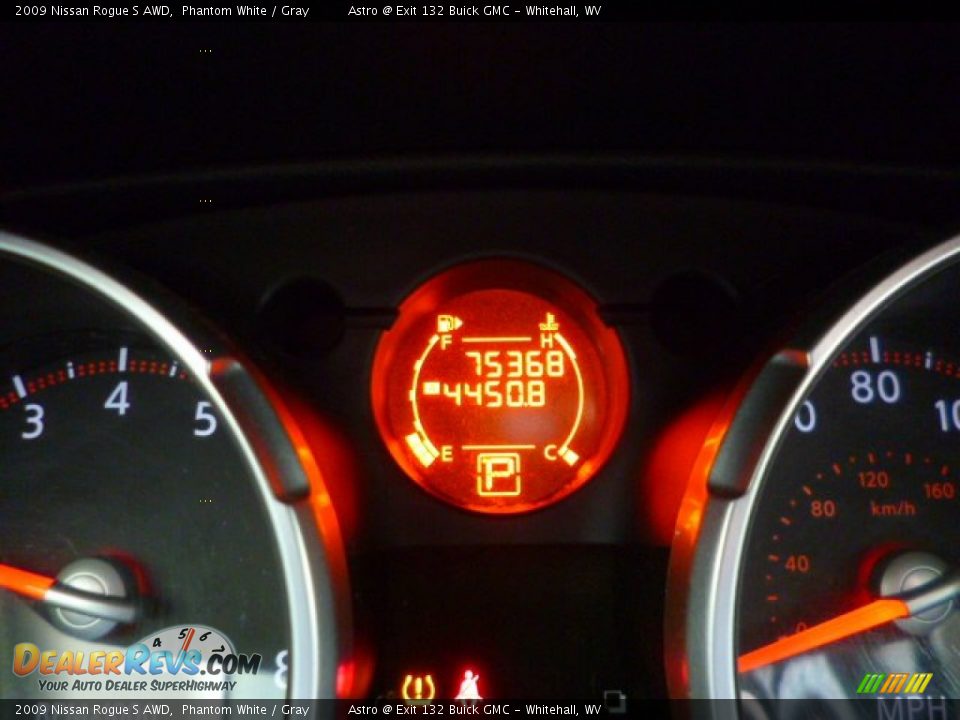 2009 Nissan Rogue S AWD Phantom White / Gray Photo #20