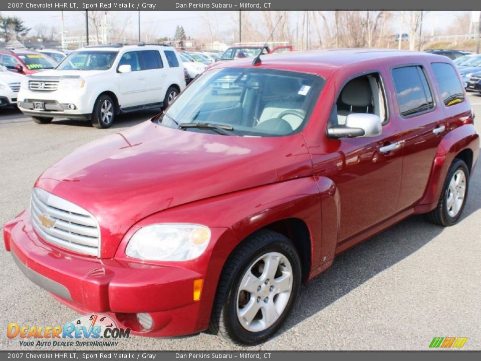 Front 3/4 View of 2007 Chevrolet HHR LT Photo #3