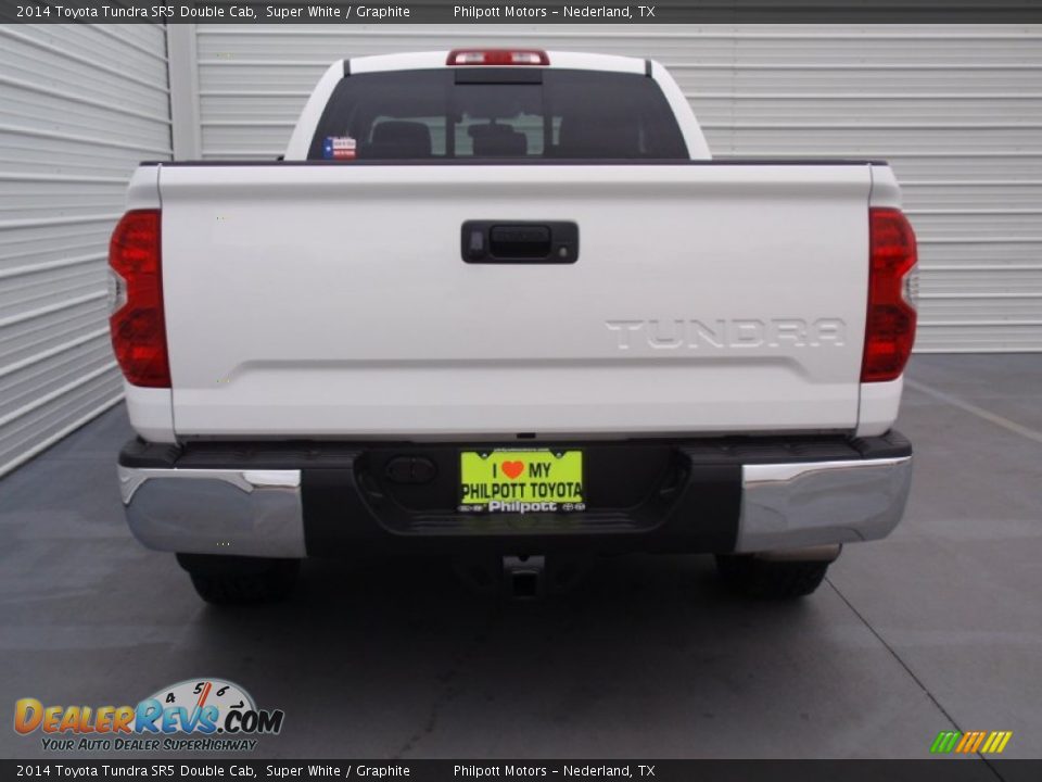 2014 Toyota Tundra SR5 Double Cab Super White / Graphite Photo #5