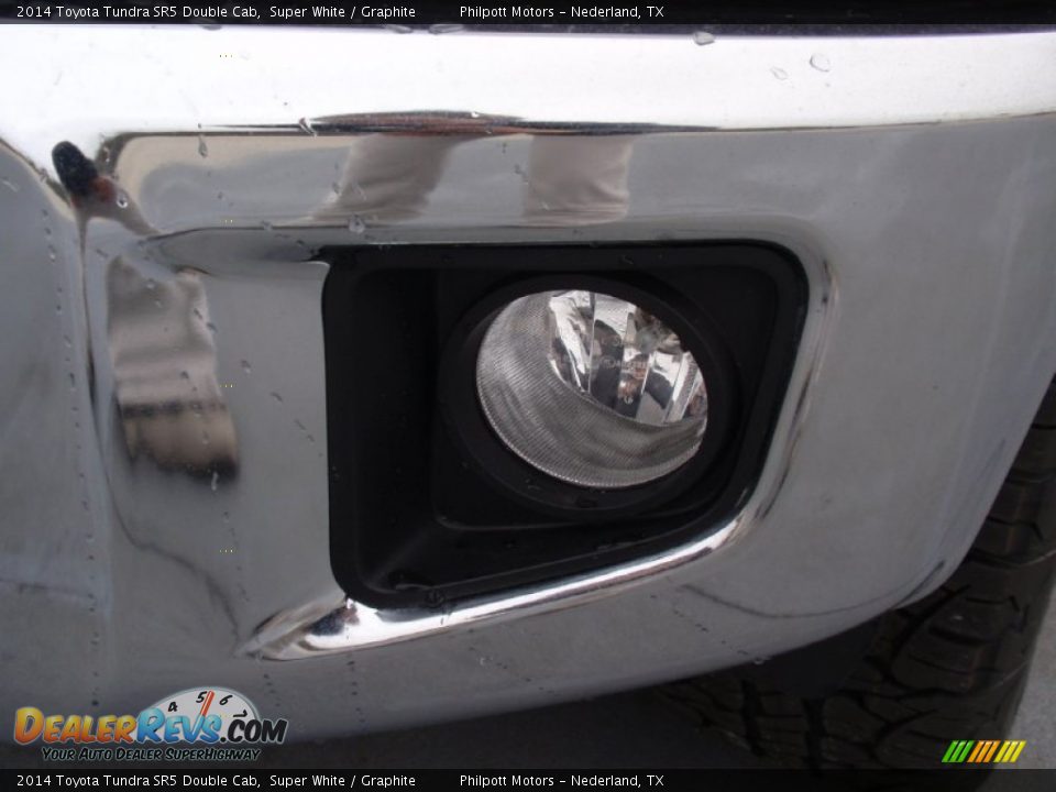 2014 Toyota Tundra SR5 Double Cab Super White / Graphite Photo #10