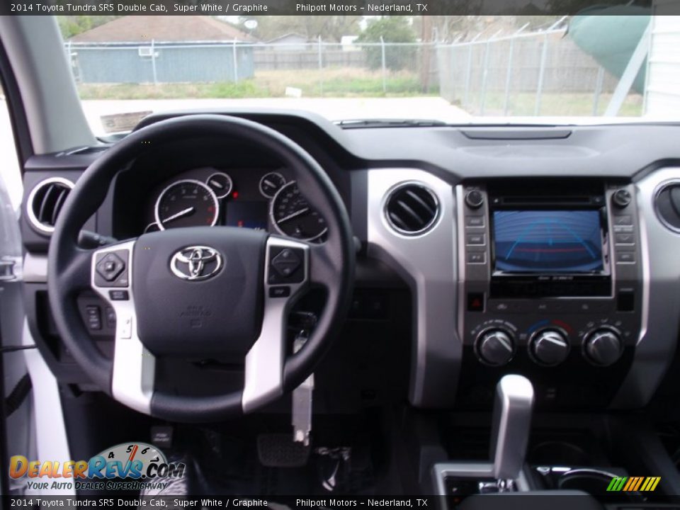 2014 Toyota Tundra SR5 Double Cab Super White / Graphite Photo #29