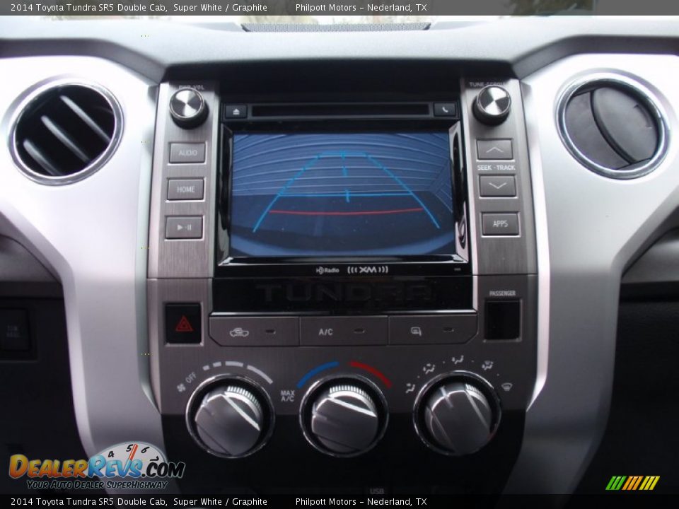 2014 Toyota Tundra SR5 Double Cab Super White / Graphite Photo #30
