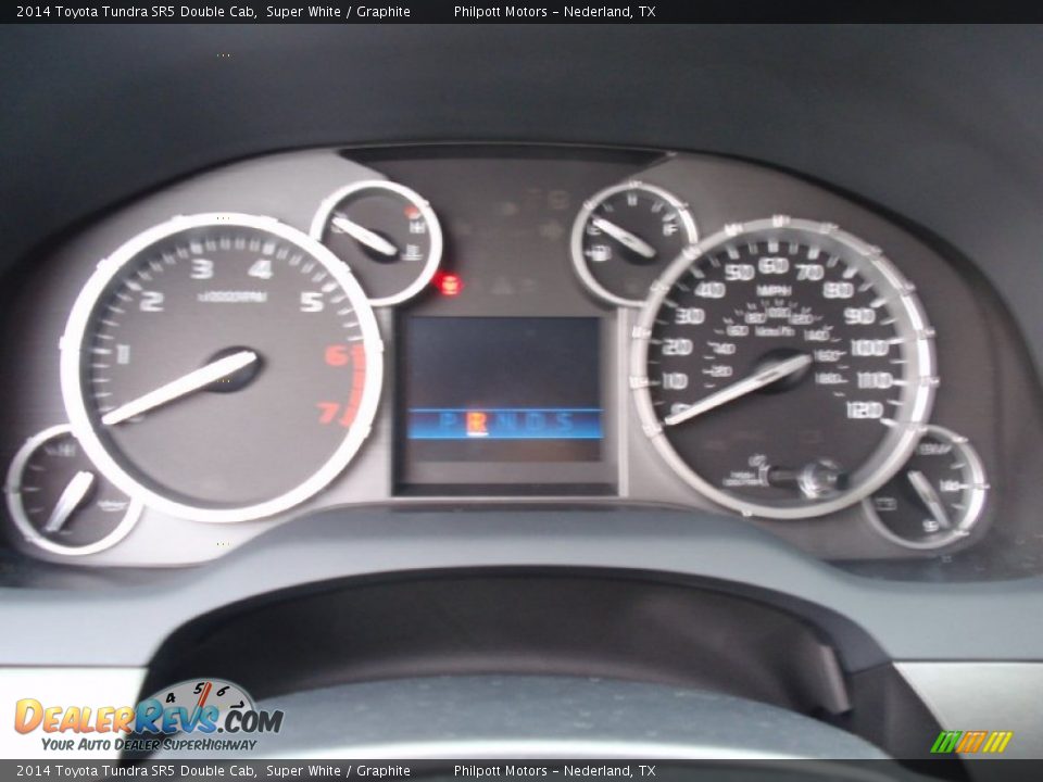 2014 Toyota Tundra SR5 Double Cab Super White / Graphite Photo #32