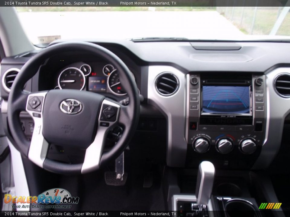 2014 Toyota Tundra SR5 Double Cab Super White / Black Photo #29