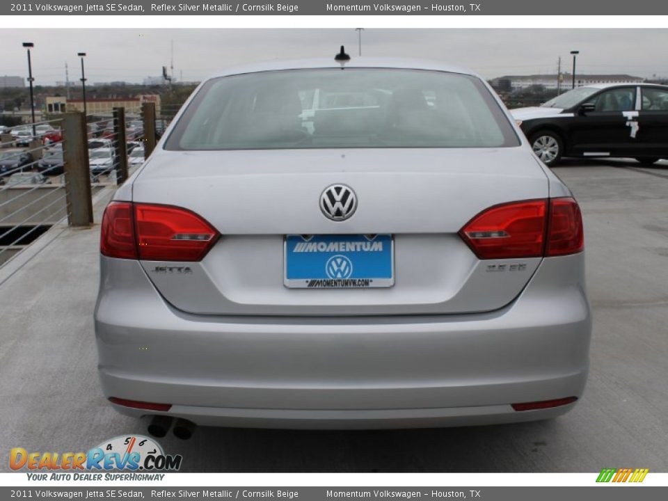 2011 Volkswagen Jetta SE Sedan Reflex Silver Metallic / Cornsilk Beige Photo #8