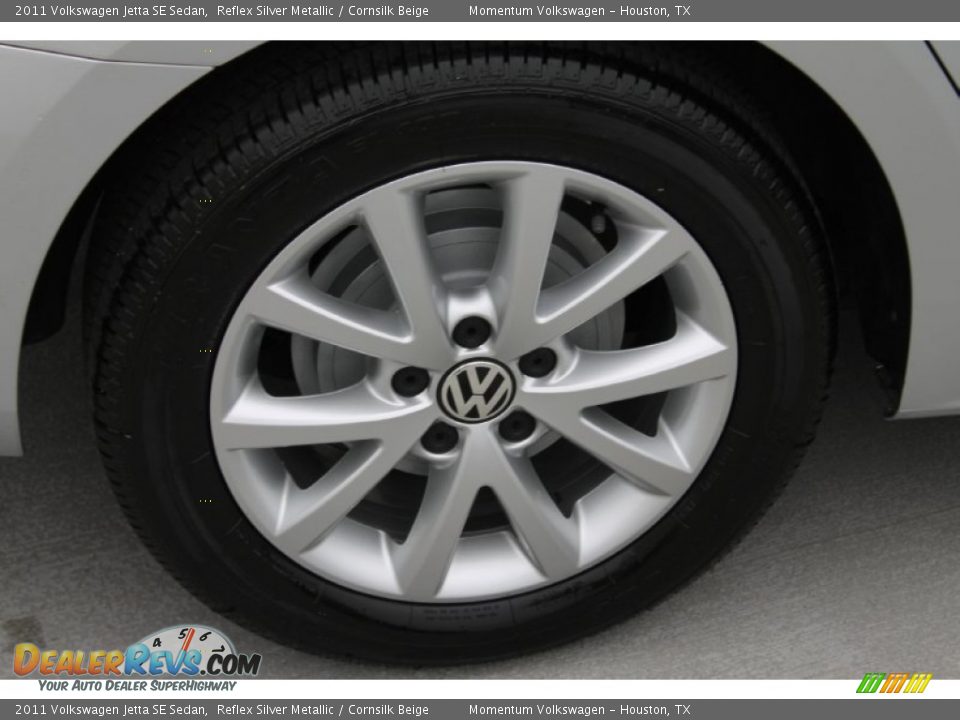 2011 Volkswagen Jetta SE Sedan Reflex Silver Metallic / Cornsilk Beige Photo #10