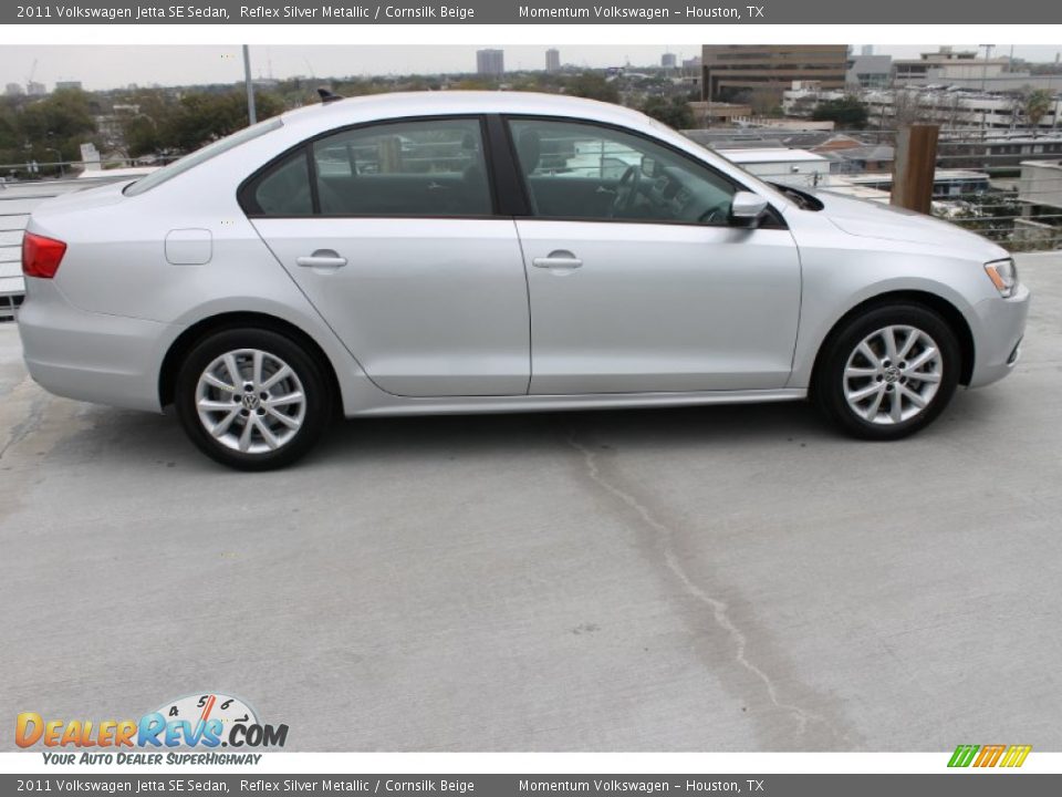 2011 Volkswagen Jetta SE Sedan Reflex Silver Metallic / Cornsilk Beige Photo #11