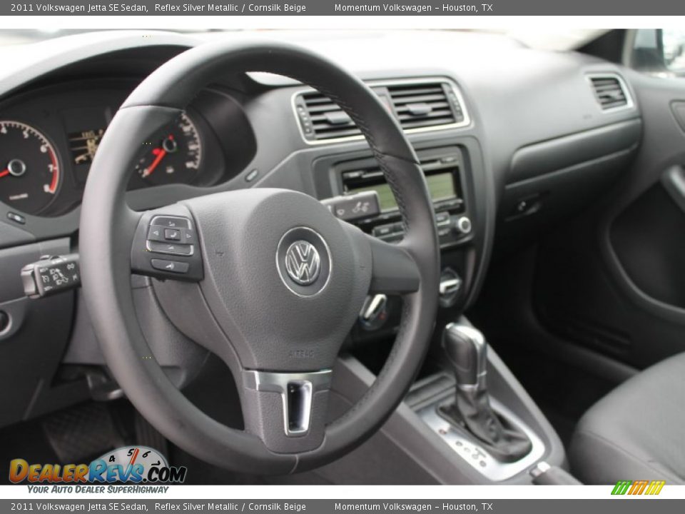 2011 Volkswagen Jetta SE Sedan Reflex Silver Metallic / Cornsilk Beige Photo #15
