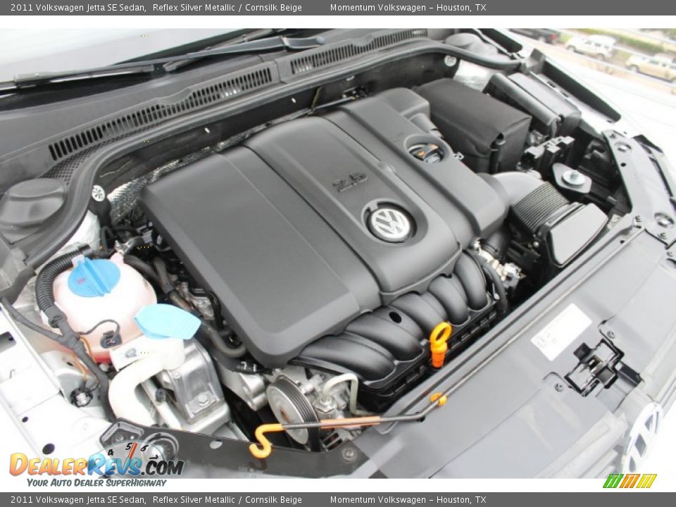 2011 Volkswagen Jetta SE Sedan Reflex Silver Metallic / Cornsilk Beige Photo #30