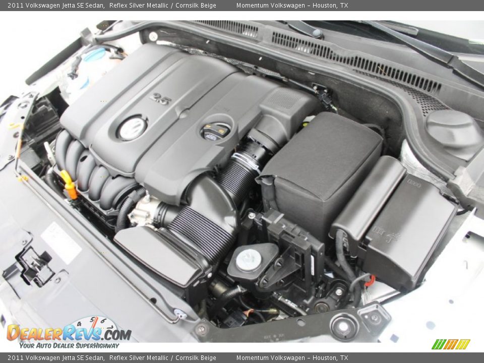 2011 Volkswagen Jetta SE Sedan Reflex Silver Metallic / Cornsilk Beige Photo #31