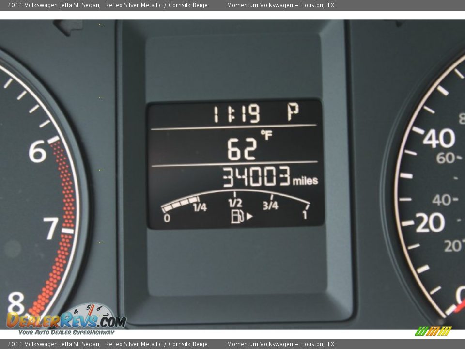2011 Volkswagen Jetta SE Sedan Reflex Silver Metallic / Cornsilk Beige Photo #33