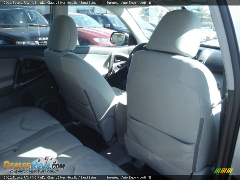2011 Toyota RAV4 V6 4WD Classic Silver Metallic / Sand Beige Photo #13