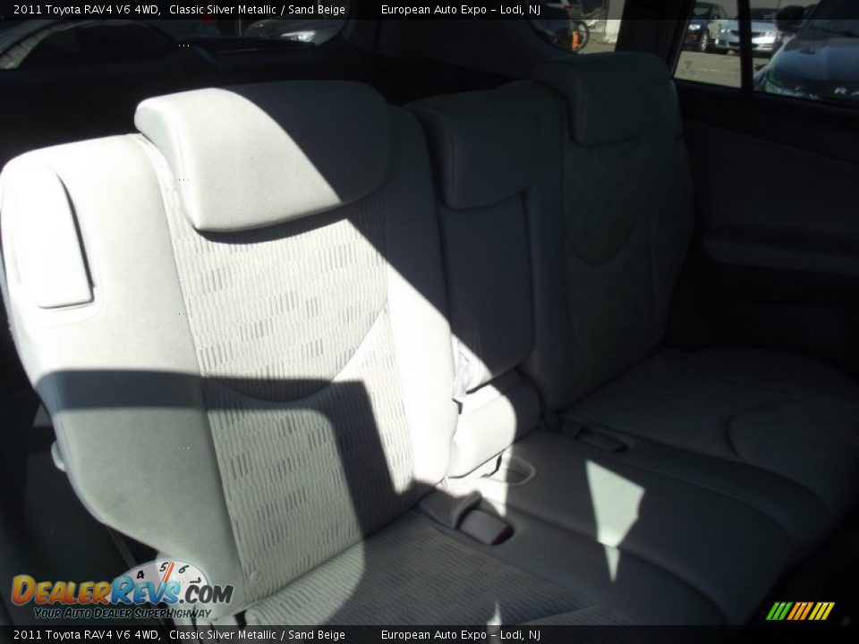 2011 Toyota RAV4 V6 4WD Classic Silver Metallic / Sand Beige Photo #14