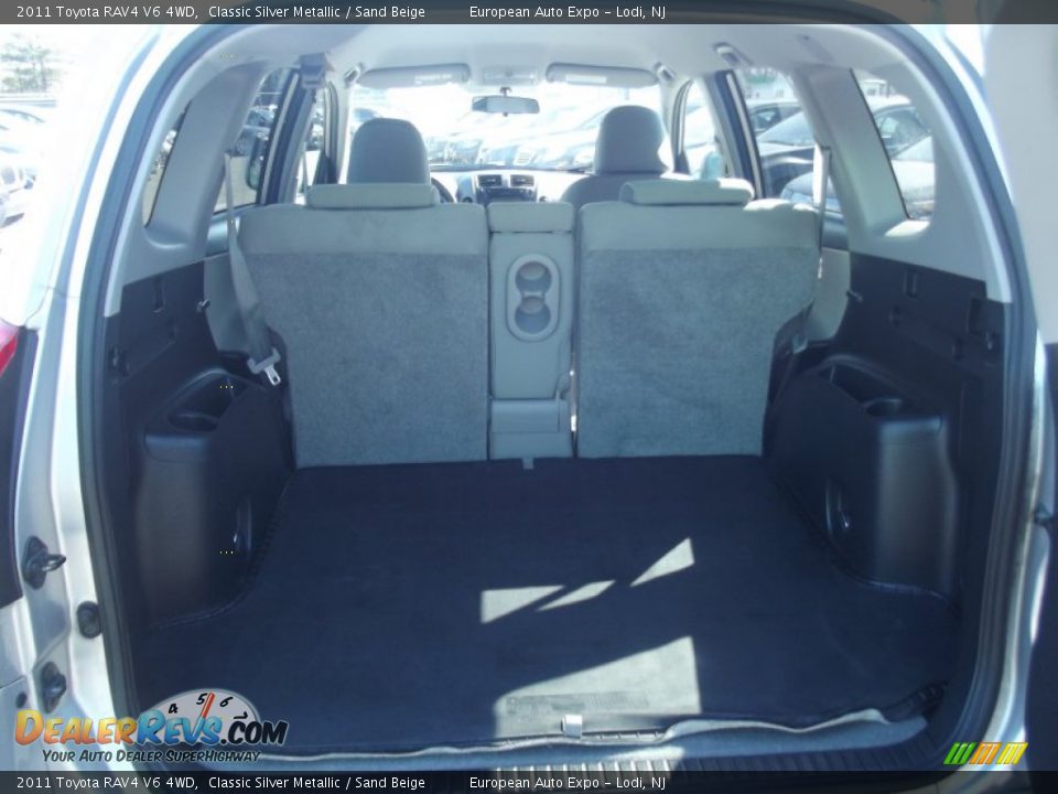 2011 Toyota RAV4 V6 4WD Classic Silver Metallic / Sand Beige Photo #18