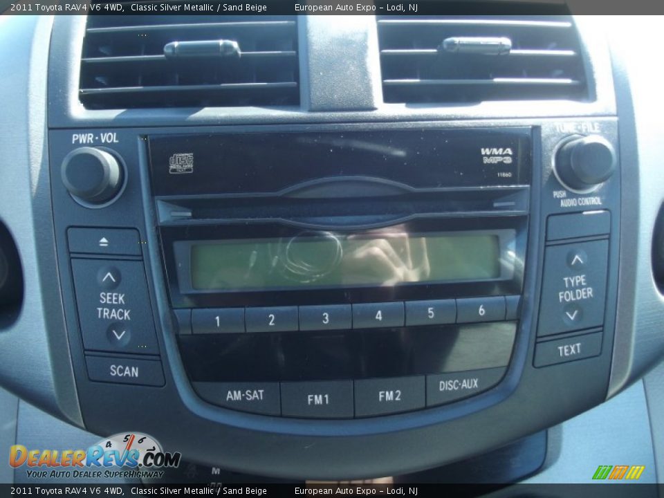 2011 Toyota RAV4 V6 4WD Classic Silver Metallic / Sand Beige Photo #31