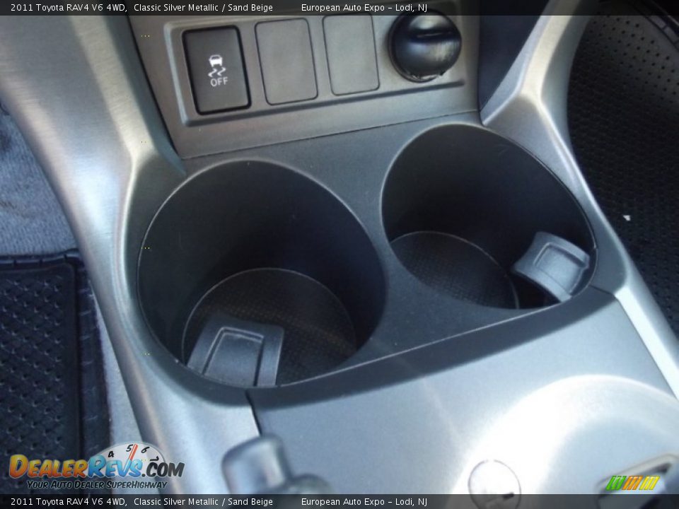 2011 Toyota RAV4 V6 4WD Classic Silver Metallic / Sand Beige Photo #34