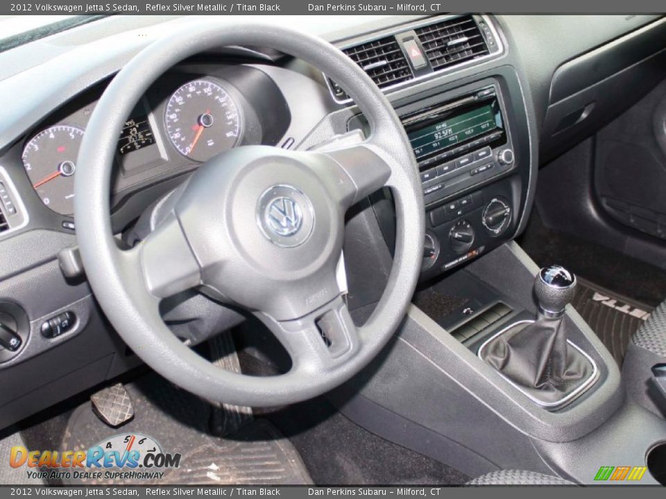 2012 Volkswagen Jetta S Sedan Reflex Silver Metallic / Titan Black Photo #5