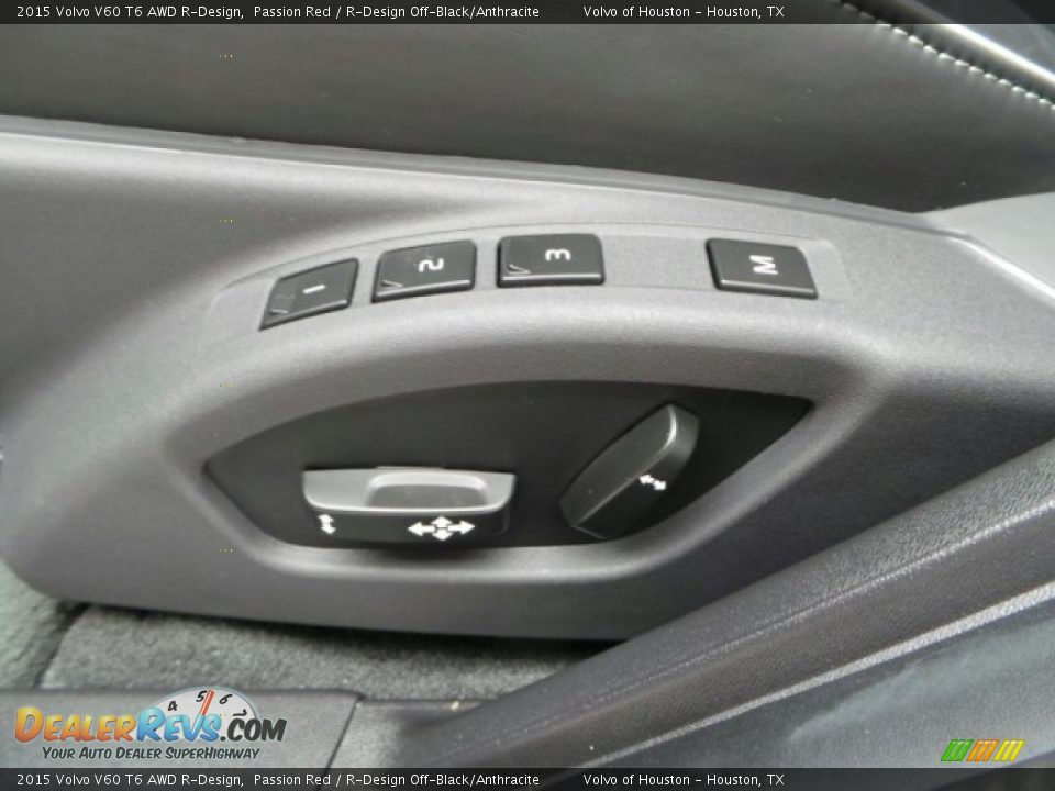 Controls of 2015 Volvo V60 T6 AWD R-Design Photo #12