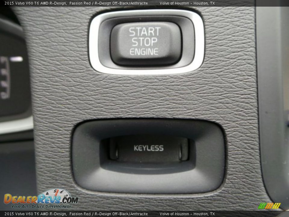 Controls of 2015 Volvo V60 T6 AWD R-Design Photo #18