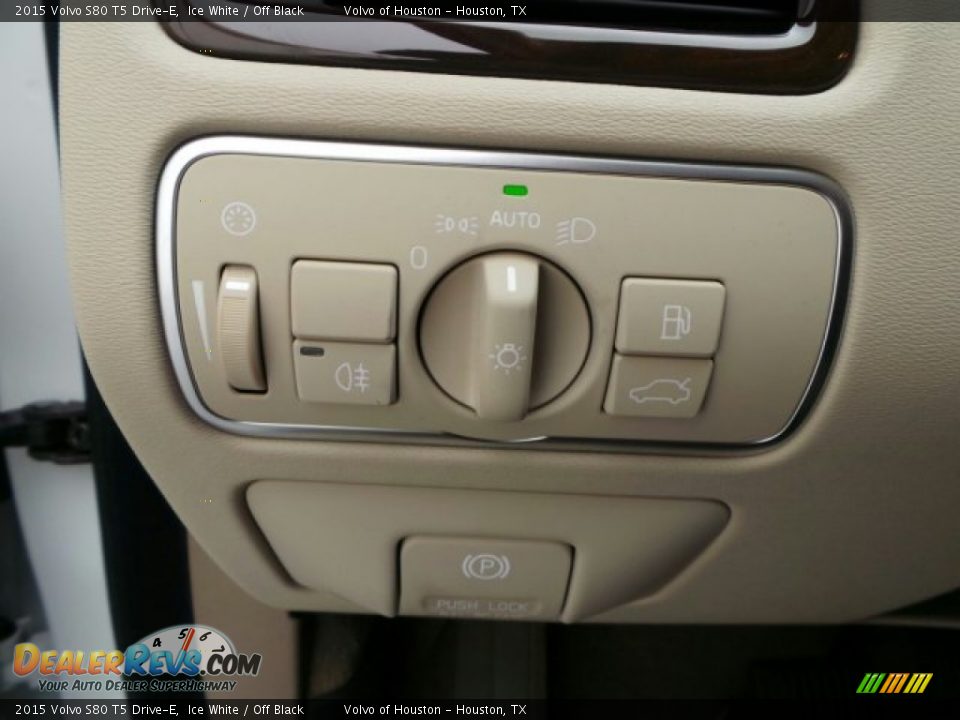 Controls of 2015 Volvo S80 T5 Drive-E Photo #24