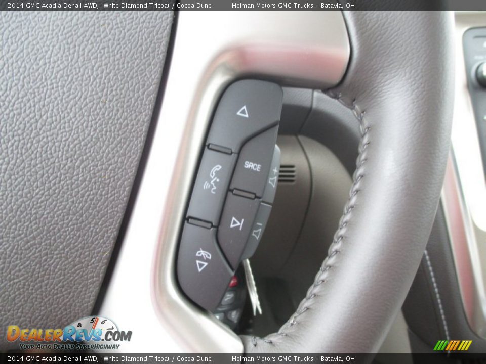 2014 GMC Acadia Denali AWD White Diamond Tricoat / Cocoa Dune Photo #17