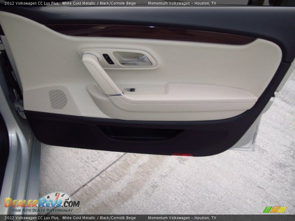 2012 Volkswagen CC Lux Plus White Gold Metallic / Black/Cornsilk Beige Photo #18