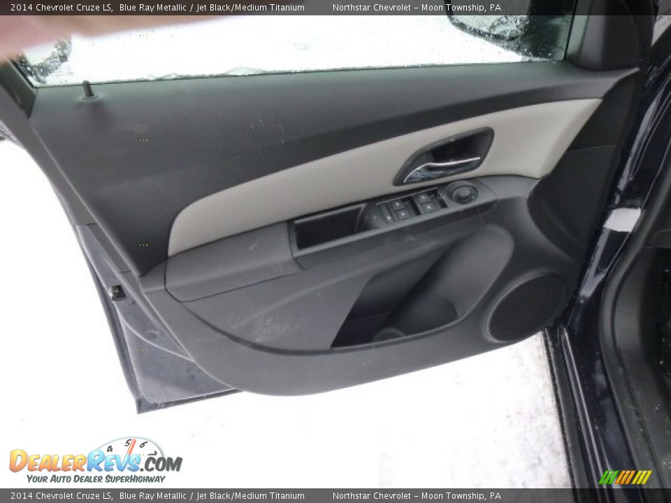 2014 Chevrolet Cruze LS Blue Ray Metallic / Jet Black/Medium Titanium Photo #11