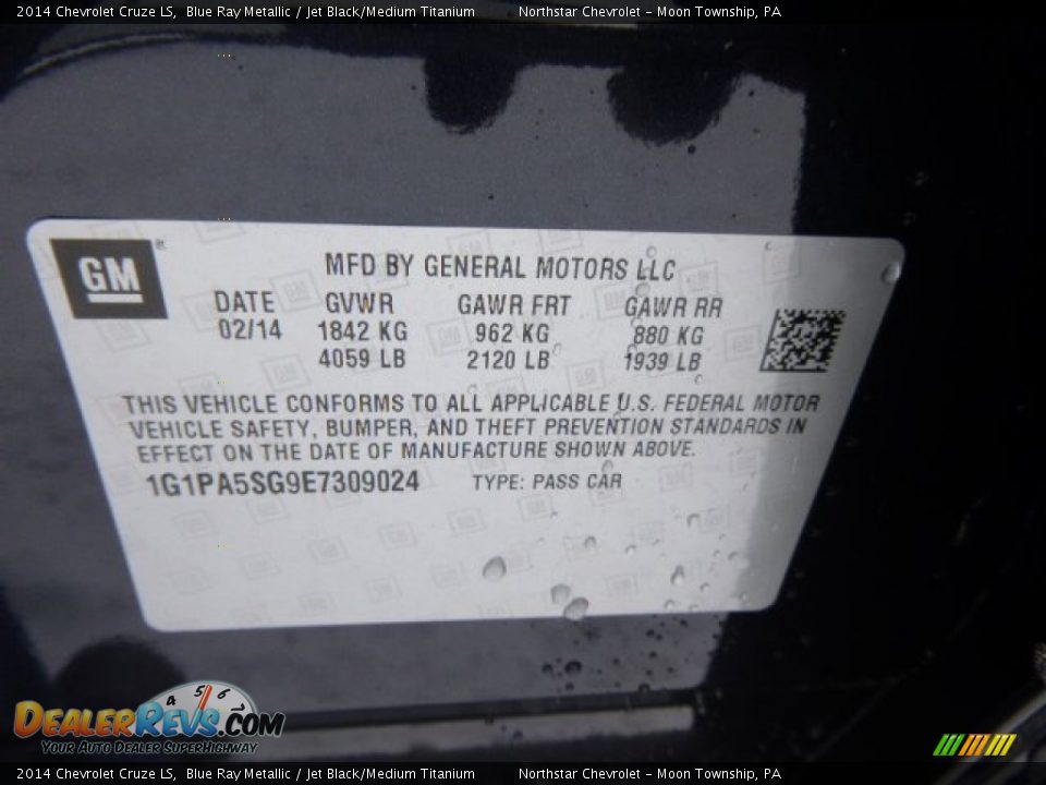 2014 Chevrolet Cruze LS Blue Ray Metallic / Jet Black/Medium Titanium Photo #20