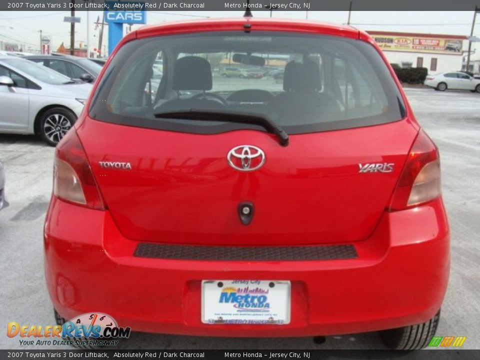 2007 Toyota Yaris 3 Door Liftback Absolutely Red / Dark Charcoal Photo #5