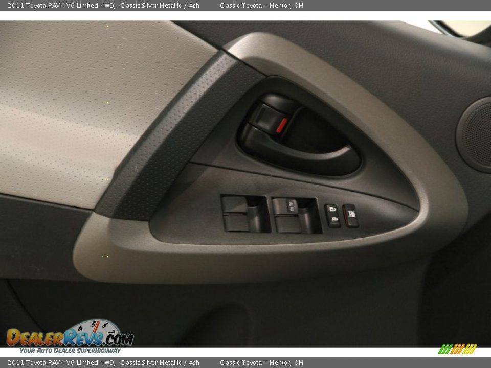 2011 Toyota RAV4 V6 Limited 4WD Classic Silver Metallic / Ash Photo #5