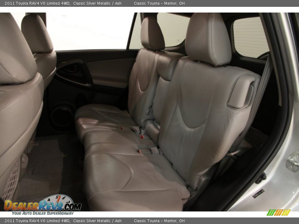 2011 Toyota RAV4 V6 Limited 4WD Classic Silver Metallic / Ash Photo #15
