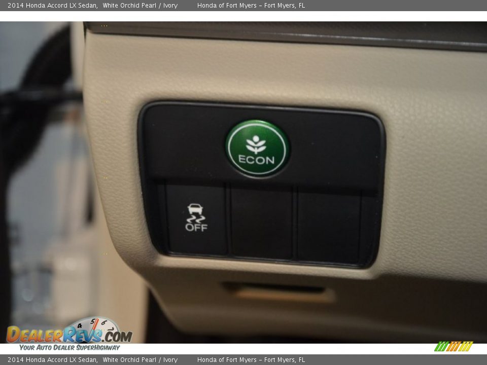 2014 Honda Accord LX Sedan White Orchid Pearl / Ivory Photo #24
