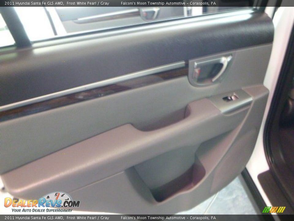 2011 Hyundai Santa Fe GLS AWD Frost White Pearl / Gray Photo #17