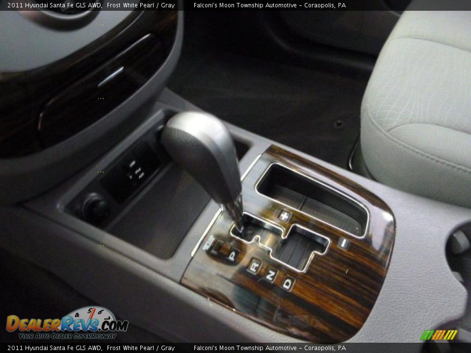 2011 Hyundai Santa Fe GLS AWD Frost White Pearl / Gray Photo #20